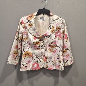 Chic Floral Blazer by Oppitz - Cream and Pink